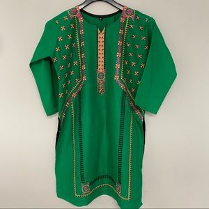 Indian/Pakistani desi kurti/shirt